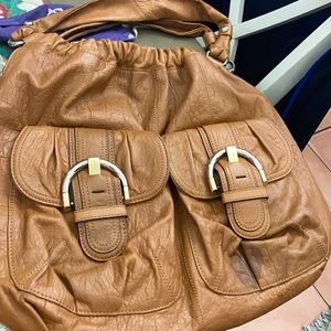 Meet your Posher, Cynthia